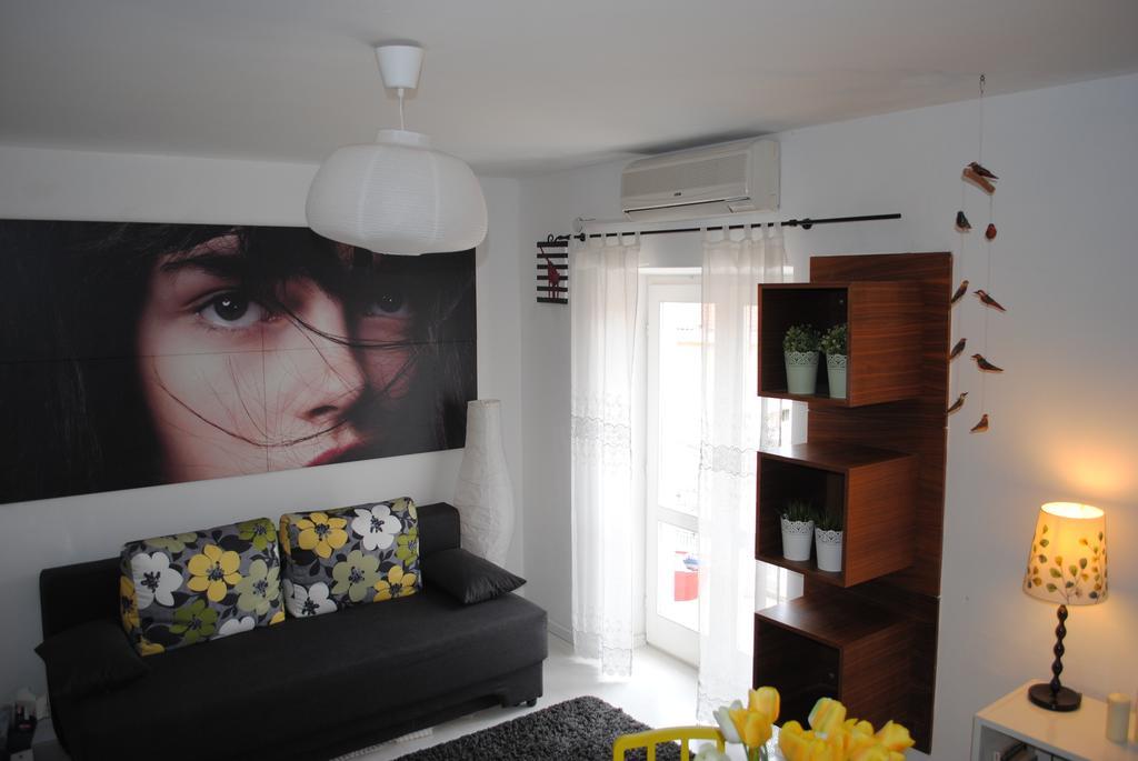 מאקרסקה Apartment Optimist חדר תמונה