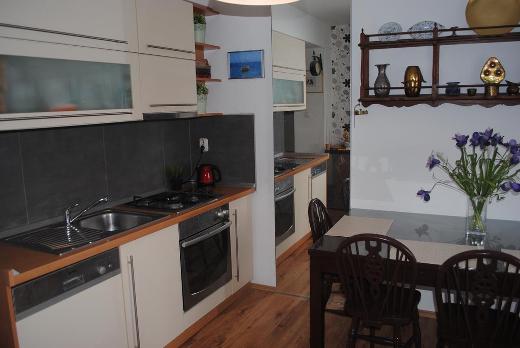 מאקרסקה Apartment Optimist חדר תמונה